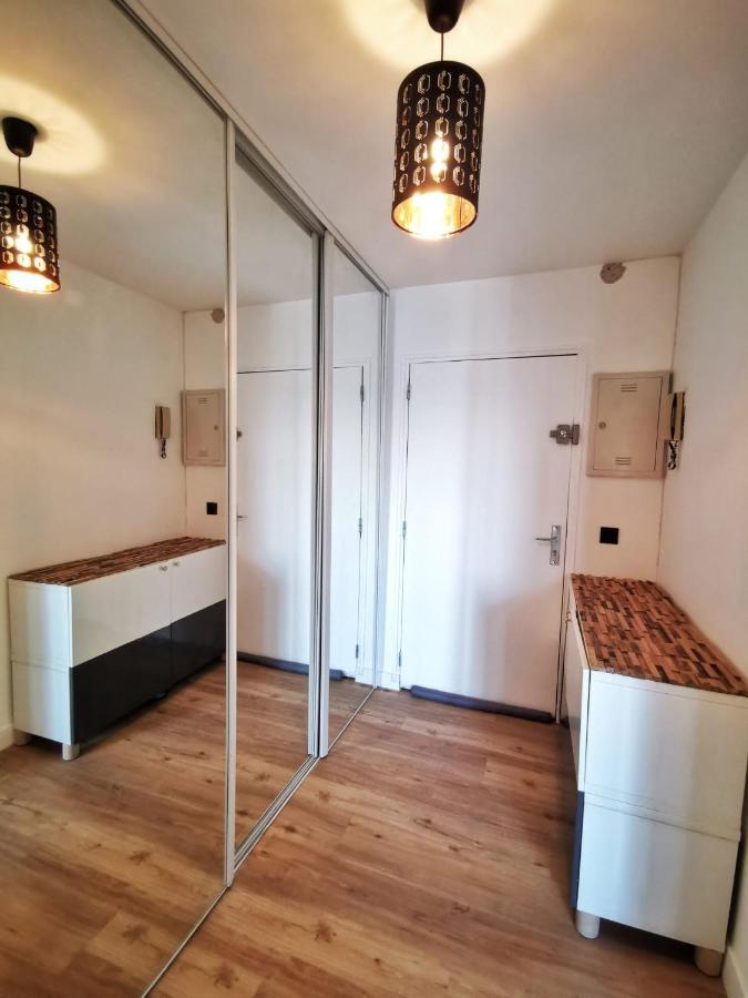 Le 79 Reflet De La Marne Apartment Noisy-le-Grand Bagian luar foto